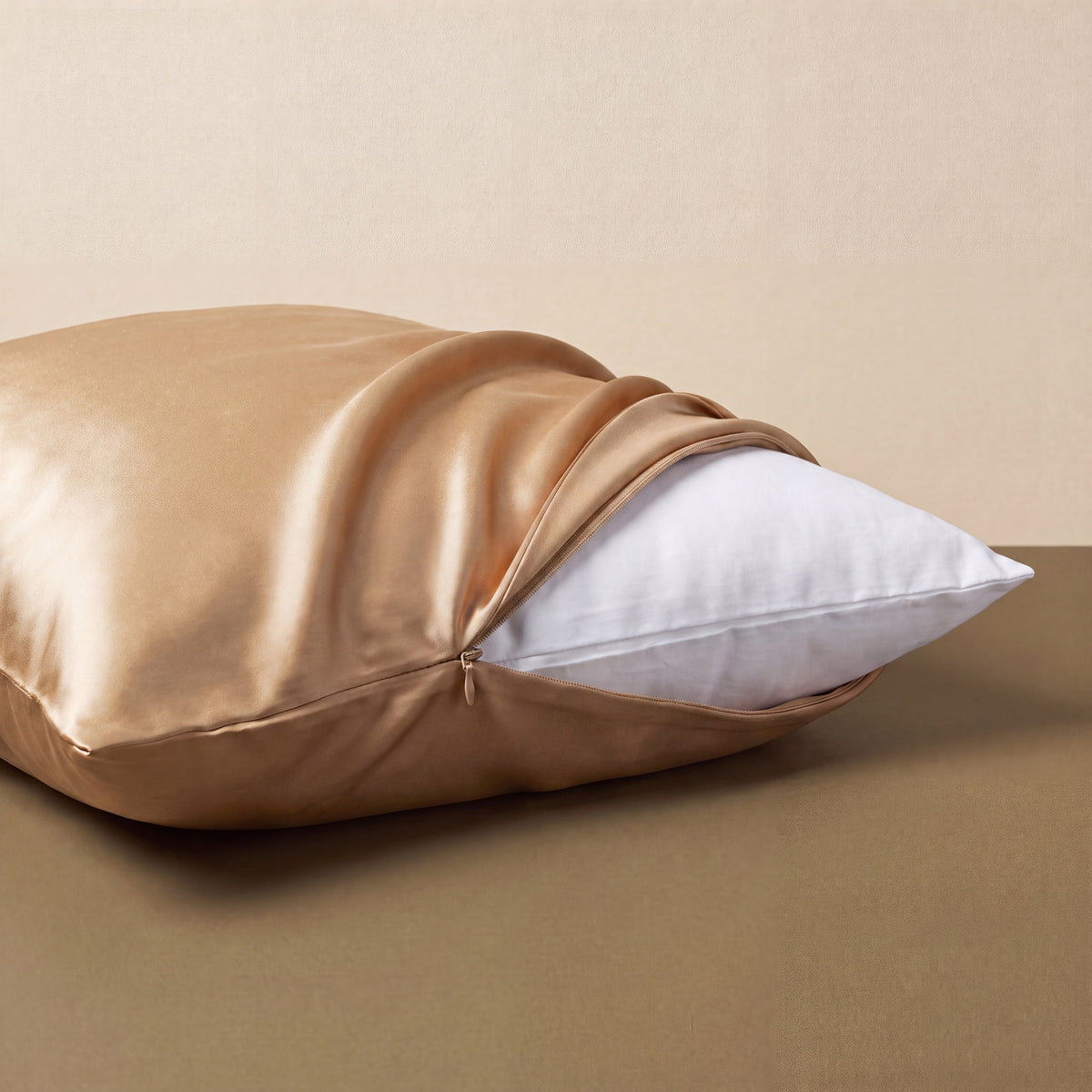 Champagne Gold RYVENA silk pillowcase, close view of the closure
